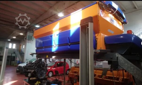 Pług do śniegu SCHMIDT SPREADER SCHMIDT STRATOS