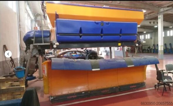 Pług do śniegu SCHMIDT SPREADER SCHMIDT STRATOS