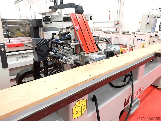 Machine de fabrication de portes LARI E LARI - ITALY FR 20 - TA