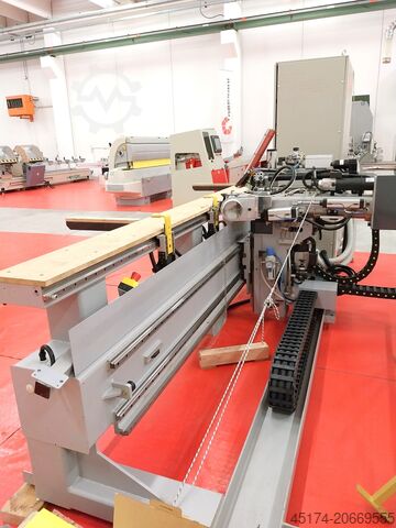 Machine de fabrication de portes LARI E LARI - ITALY FR 20 - TA