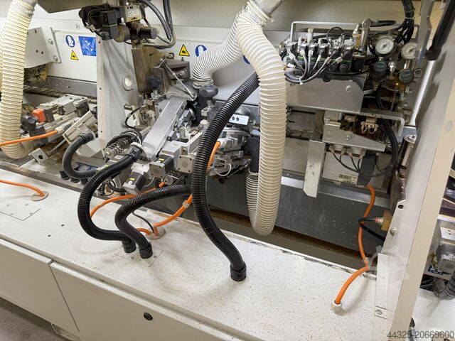 Einseitige Kantenanleimmaschine BIESSE AKRON 1330 A