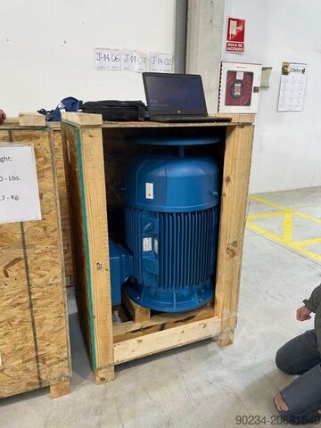 (2) Unbenutzte Ludman-Pressen mit einer Kapazität von 150 Tonnen/Stunde LUDMAN 4440