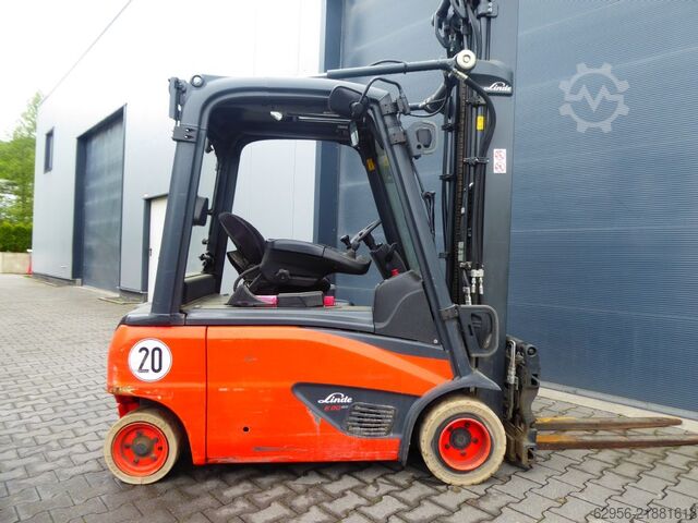 Elektrisk 4 -hjulig gaffeltruck Linde E20PL