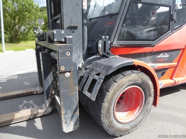 Chariot élévateur à fourche diesel Linde H80D-03/1100