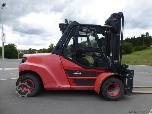 Chariot élévateur à fourche diesel Linde H80D-03/1100