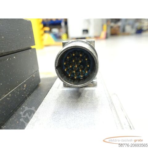 Motor Siemens Siemens 1FT6105-8SF71-1EH1 Servomotor SN YFS227161202001 ohne Lüfter