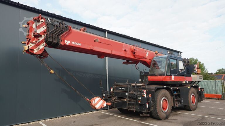 Camião-grua TADANO-FAUN GR-300EX WITH JIB 4X4X4 ROUGH TERRAIN CRANE