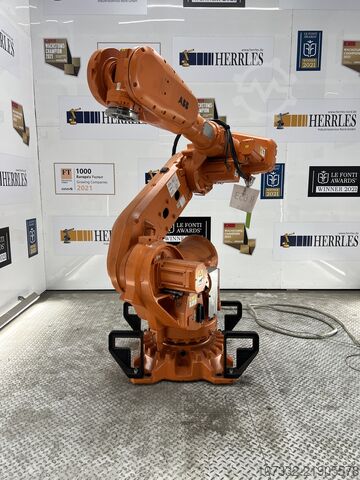 Robot industrial ABB IRB 6700-300/2.70 Foundry Plus