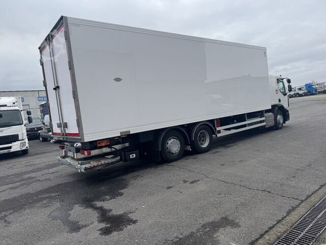 冷藏车 Renault D 26 WIDE