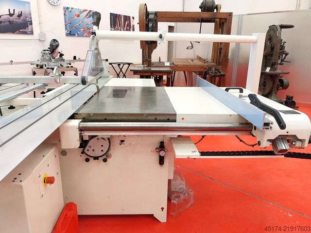 Formatinė pjovimo staklės SCM SI 400 EP NOVA