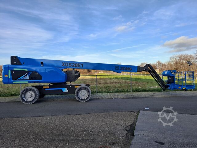 Piattaforma di lavoro telescopica XCMG XGS28E1