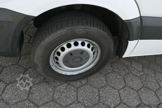 High top van MERCEDES-BENZ 316 Sprinter/9 Sitze/AHK/Klima