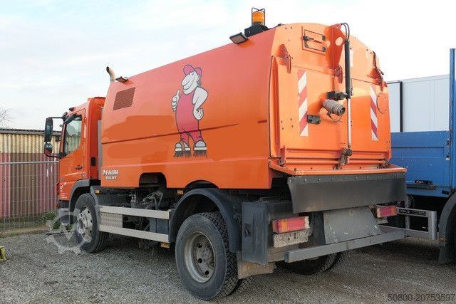 Vejfejemaskine MERCEDES-BENZ 1323 L Atego 4x2, Faun Vaajet 6 R, Wassertank