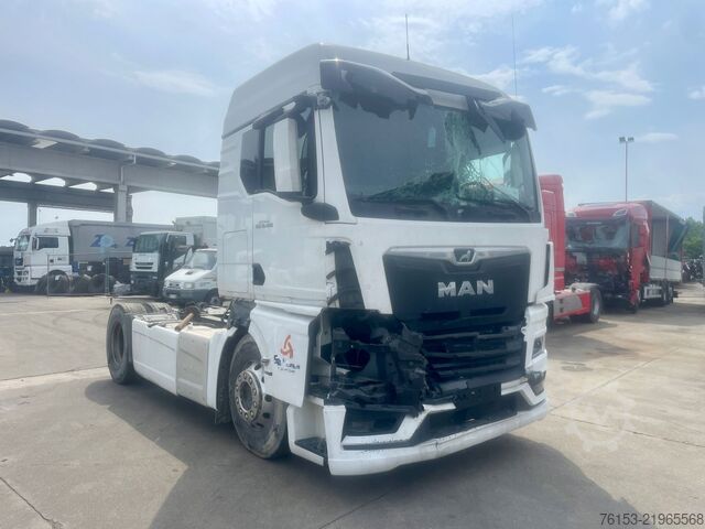 štandardný ťahač MAN TGX 18.480