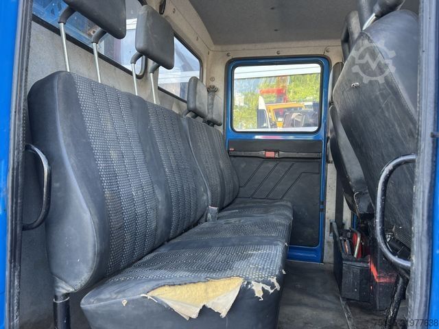 Furgón volquete trilateral MERCEDES-BENZ Vario 816D DOKA 7-Sitze 3-S-Kipp AHK Motorbremse