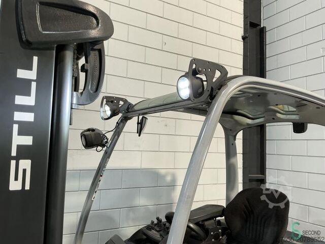 フォークリフト Still RX60-30