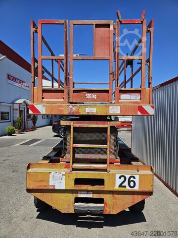 Schaarhoogwerker, 15 m werkhoogte Holland Lift HL Q 135 EL 18
