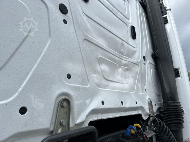 Mercedes-Benz Actros L 1842 Gigaspace / 233 dkm / Tacho V2 / Full Spoiler / APK TUV 05-27 Mercedes-Benz Actros L 1842 Gigaspace / 233 dkm / Tacho V2 / ...