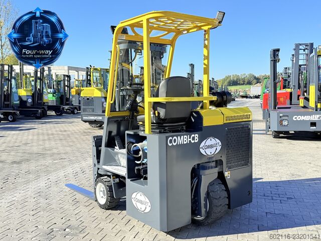 Carrello elevatore a 4 direzioni Combilift C3000CB GAS TRIPLEX 4900 POSITIONER