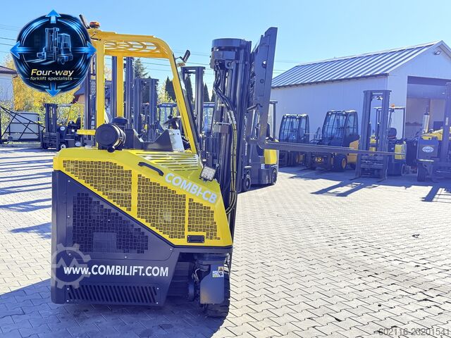Carrello elevatore a 4 direzioni Combilift C3000CB GAS TRIPLEX 4900 POSITIONER