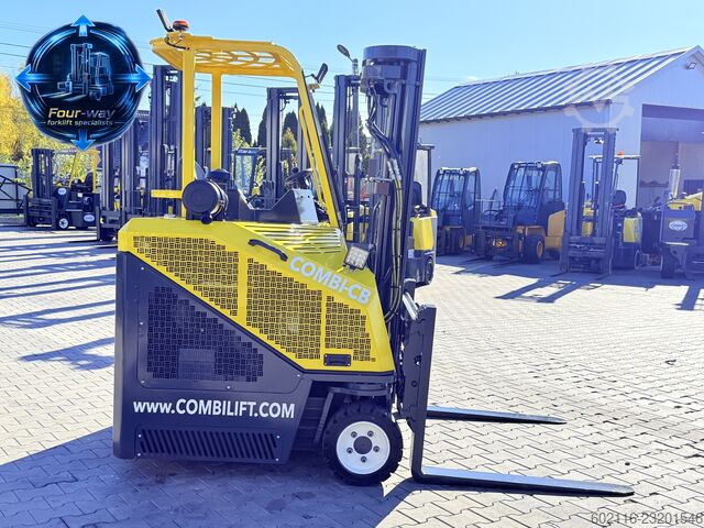 Xe nâng bốn hướng Combilift C3000CB GAS TRIPLEX 4900 POSITIONER
