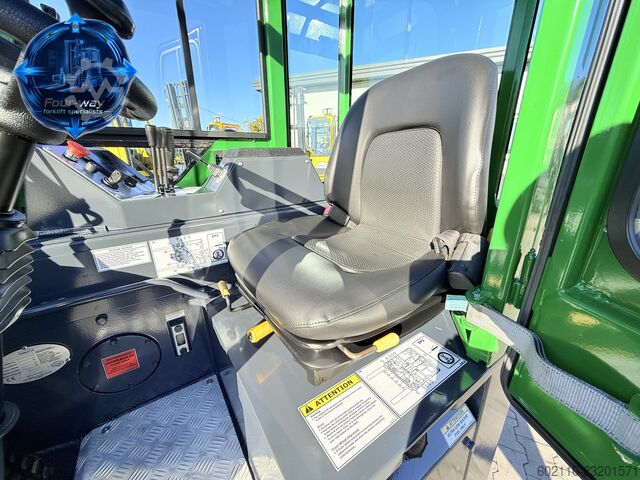 Carretilla retráctil de 4 vías Combilift C2500CB DIESEL TRIPLEX 6000 POSITIONER