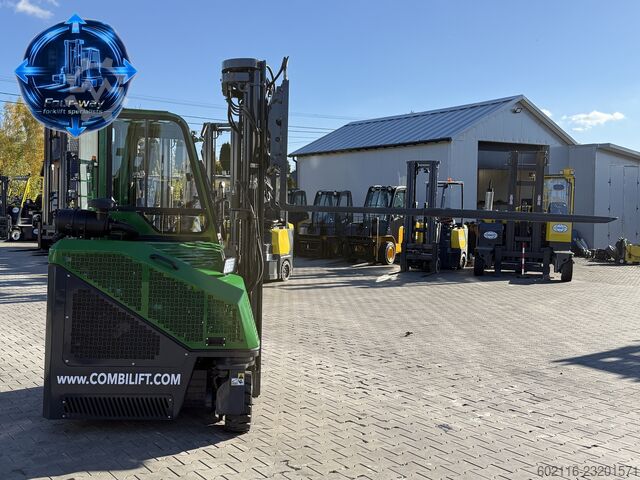 Carretilla retráctil de 4 vías Combilift C2500CB DIESEL TRIPLEX 6000 POSITIONER