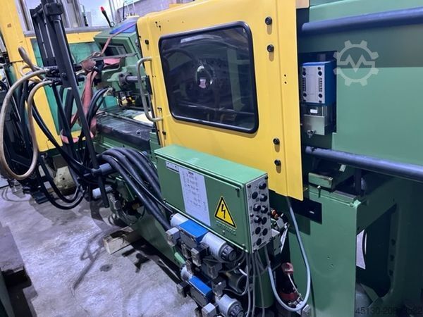 Liejimo mašina Arburg 220M 350-90