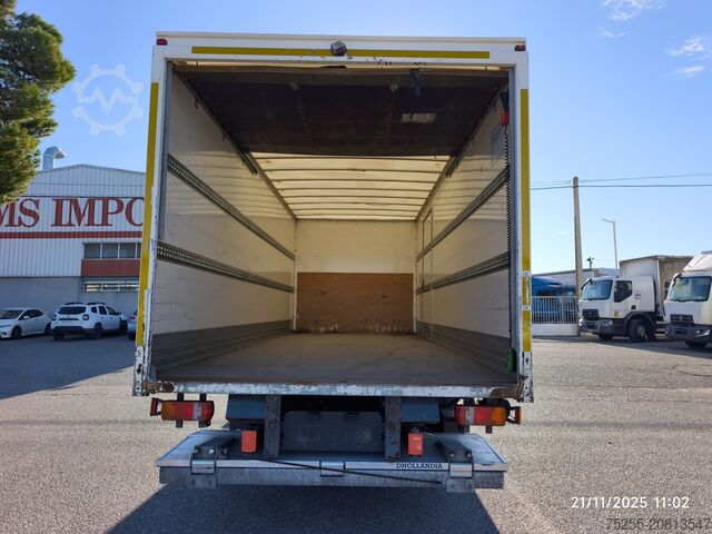 фургон (вантажний автомобіль) MAN 12.220 TGL