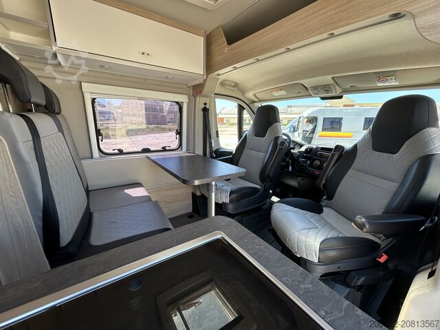 คาราวาน/รถบ้าน Fiat Weinsberg Carabus 600 K | 4 Posti Letto | Completamente Attrezzato