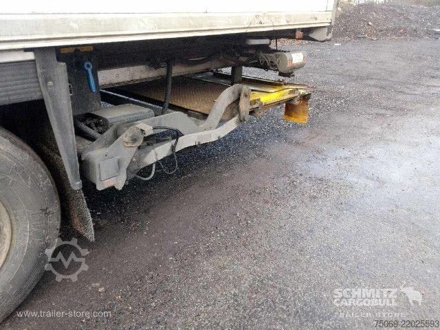 冷藏半挂车 Schmitz Cargobull Reefer Multitemp Taillift