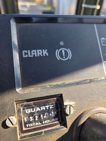 Pirungritës elektrik me pozicionues CLARK TM 15 N