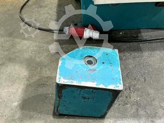 Vannesahauskone Stenner ST 100