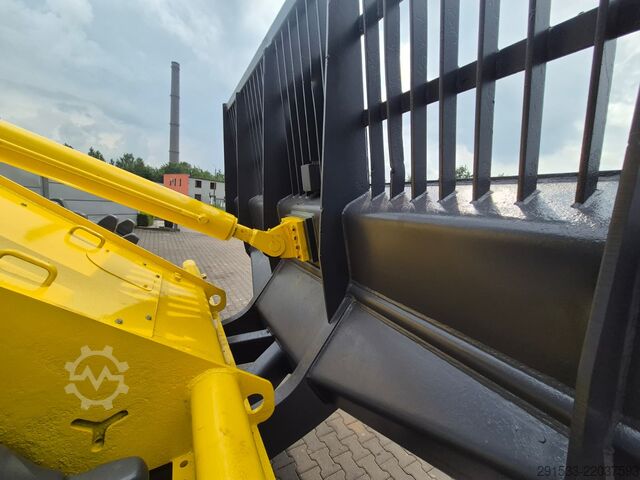 Compacteur de décharge Bomag BC472 RB - Compactor