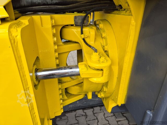 Compacteur de décharge Bomag BC472 RB - Compactor