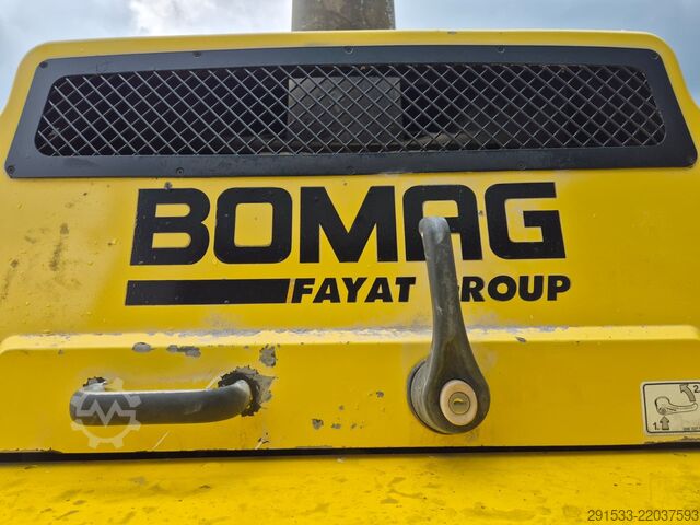 Compacteur de décharge Bomag BC472 RB - Compactor