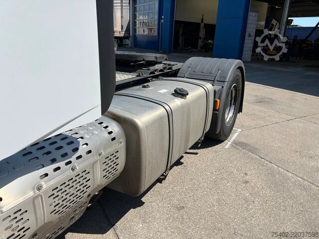 MTS standard Iveco S-WAY 530 / 2x Tank / Intarder / Euro 6E