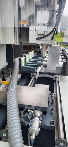 Pusat Pemrosesan Batang SBZ 122/33 eluCam Elumatec SBZ122