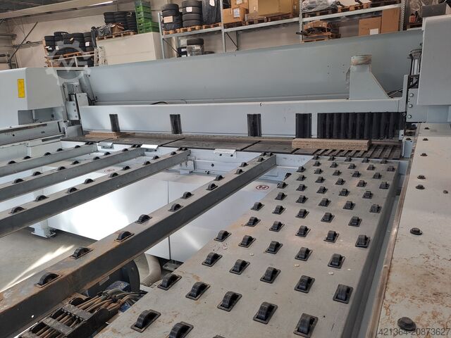 Panel testere HOLZMA HPP 250