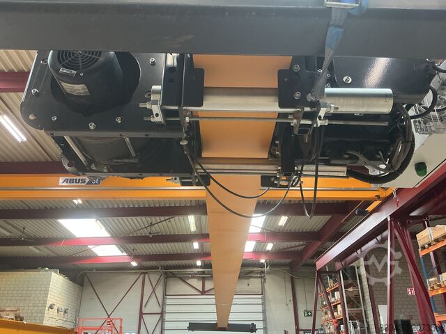 מנוף זרוע Verlinde 5.000 KG X 13,227 mm