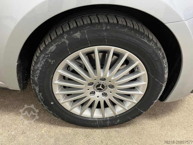 Μίνι λεωφορείο Mercedes-Benz V 250 d lang Style Plus AHK Multibeam Distr