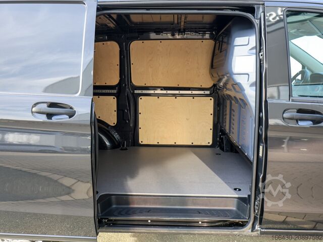 Furgoneta Mercedes-Benz Vito 116 CDI Kasten Neues Modell AHK Standhz.