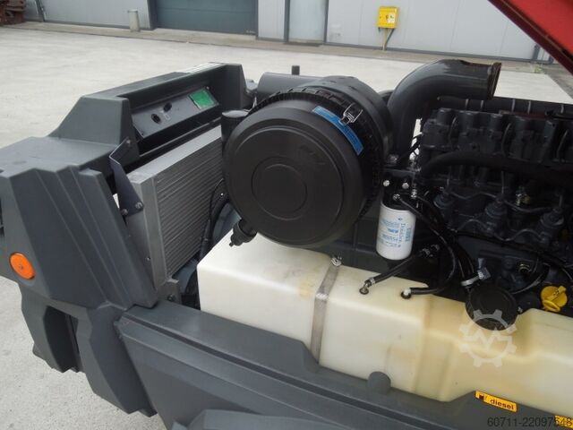 Ruuvikompressori Atlas Copco XAS97