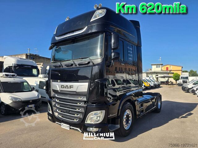 Standard road tractor DAF XF 530 AUTOM RETARDER 2018