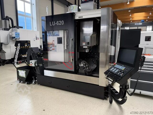 Pusat permesinan universal 5 sumbu Axon LU 620