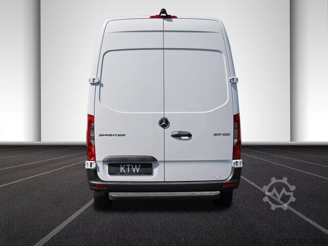 Pakettiauto Mercedes-Benz Sprinter 317 CDI,L2H2,Automatik,Kamera