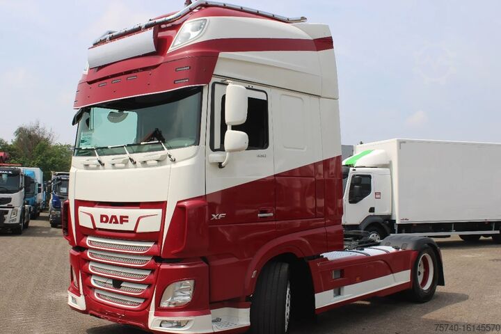 Estándar-SZM DAF XF 106.530 + euro 6 + spoiler + top truck (G314)