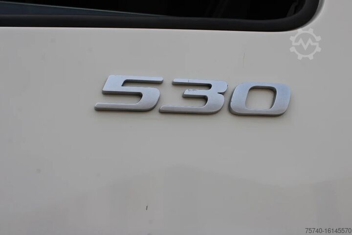 Estándar-SZM DAF XF 106.530 + euro 6 + spoiler + top truck (G314)