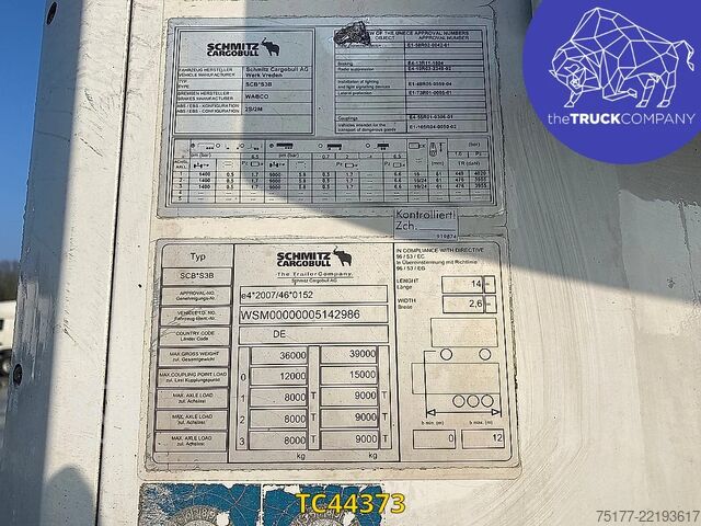 การขนส่งแช่เย็น/แช่แข็ง Schmitz Cargobull SKO 24/L