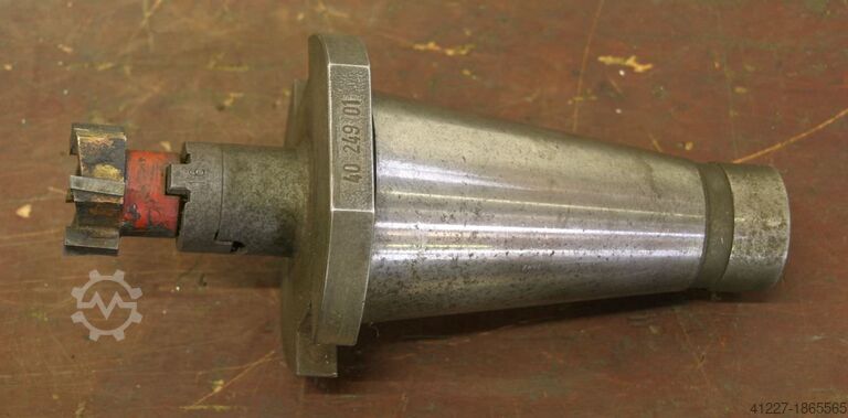 Fräsaufnahmen 13 Stück Kelch SK50 verschiedene Ausführungen